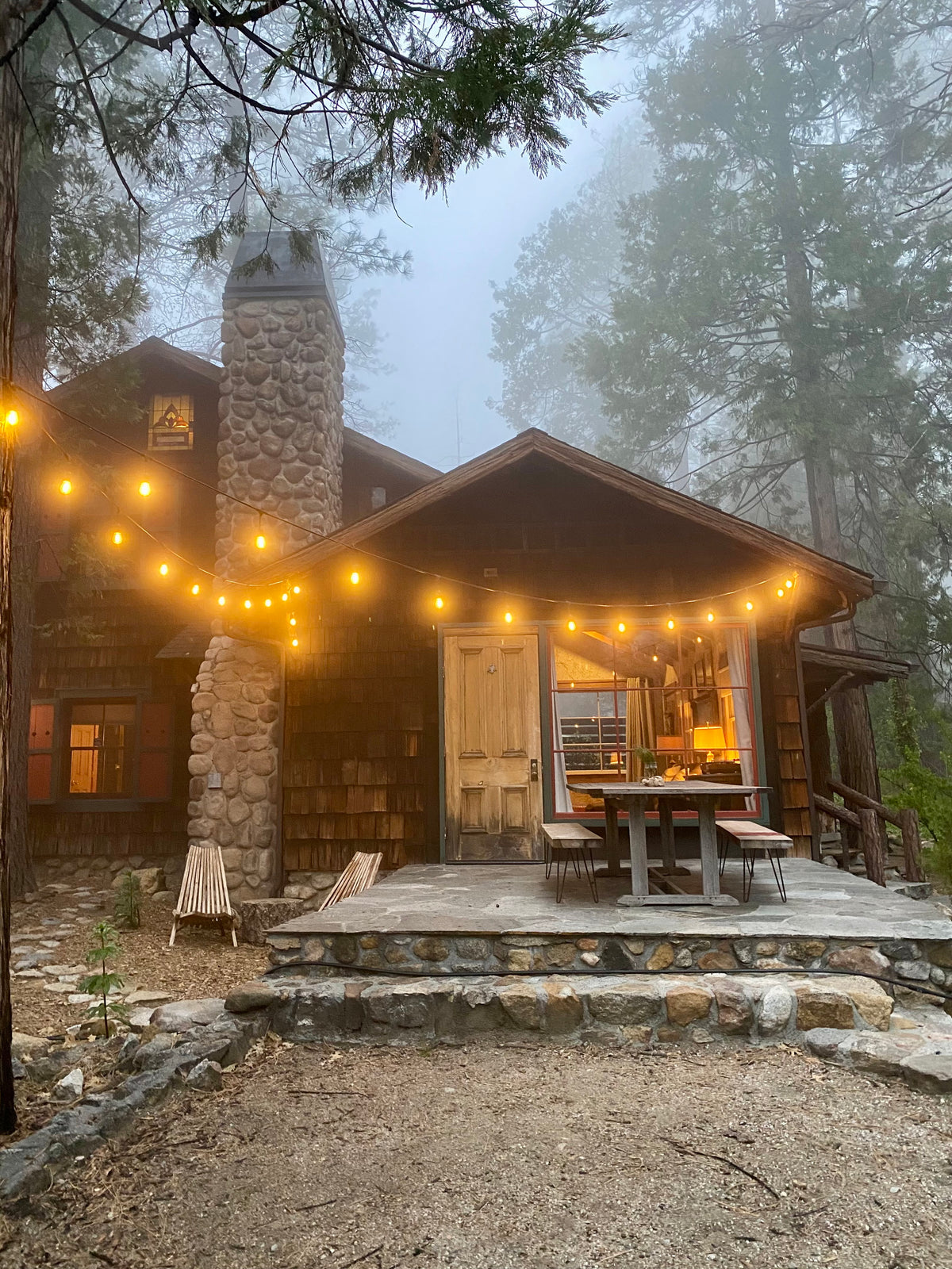 Historic Owl Pine Cabin: creek+town+nature - Main Image